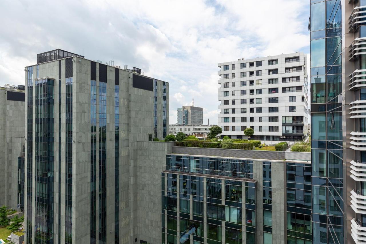 City Center Apartments Grzybowska With Parking By Noclegi Renters Warszawa Zewnętrze zdjęcie